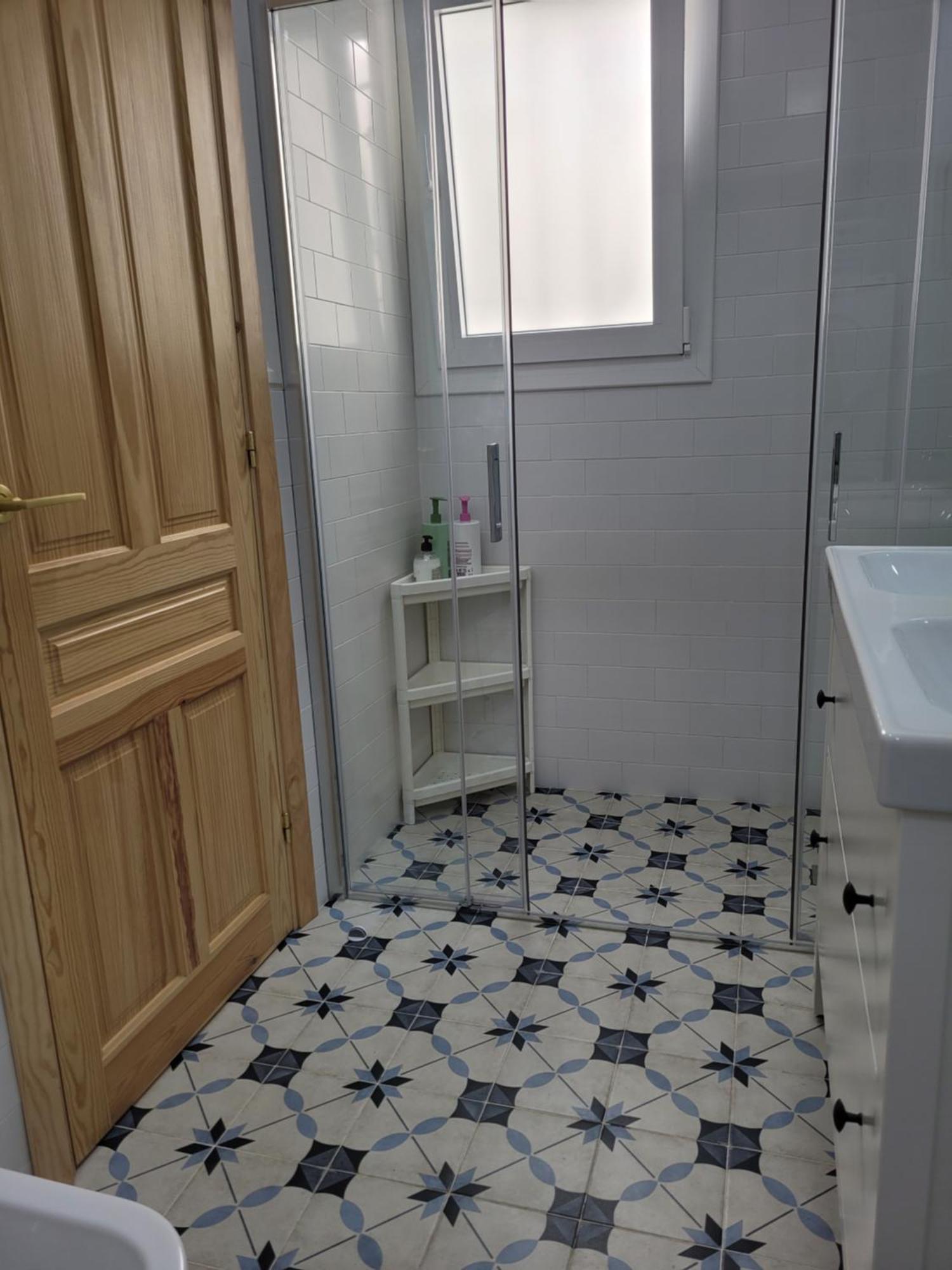 Apartamento Con Wifi, Patio Y Garaje Privado Alcalá de Guadaira Exteriör bild
