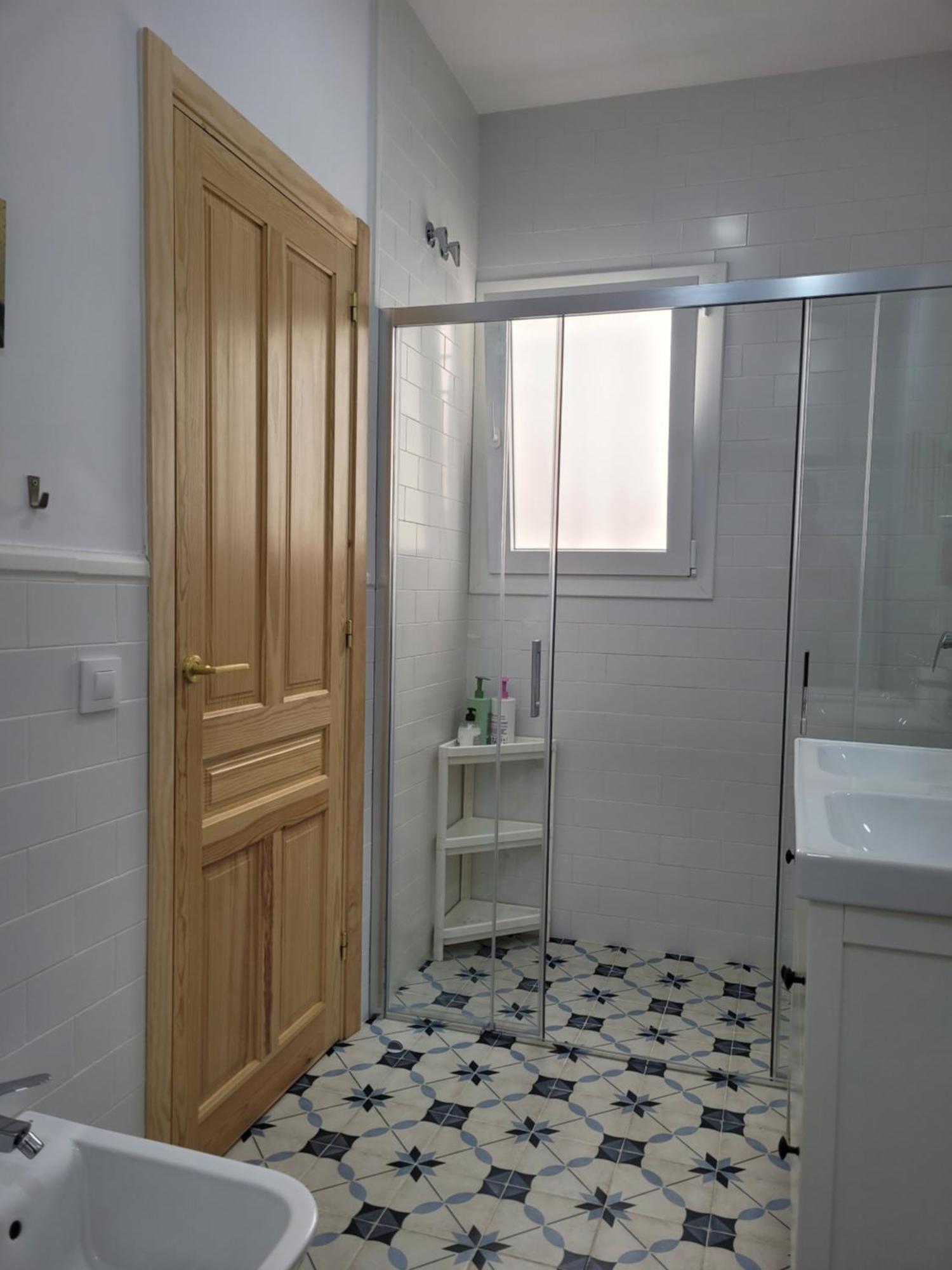 Apartamento Con Wifi, Patio Y Garaje Privado Alcalá de Guadaira Exteriör bild